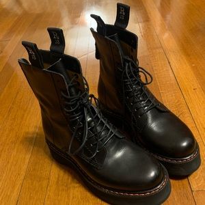 R13 single stack combat boots